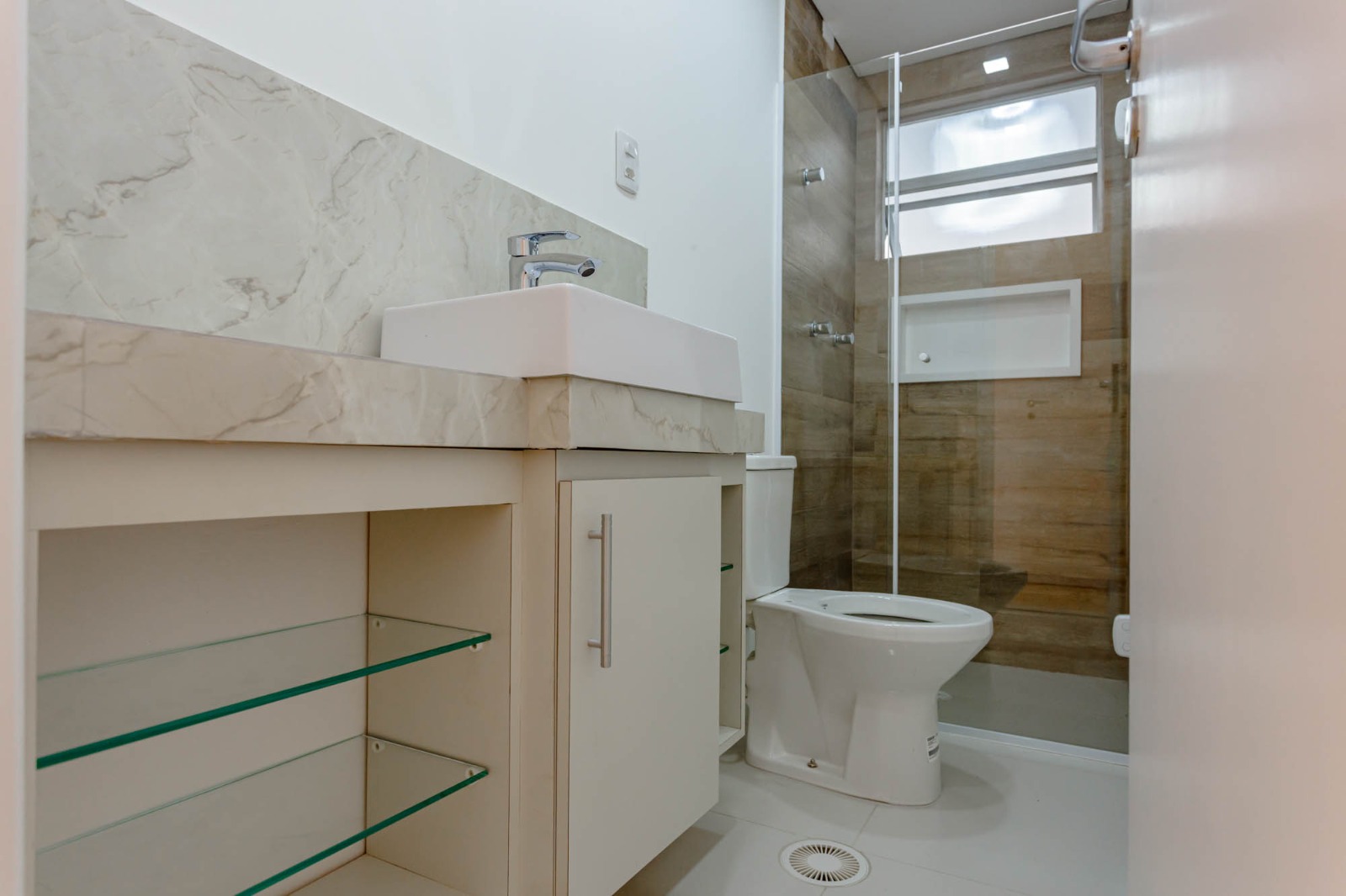 Imagem Apartamento com 3 Quartos à Venda, 105 m²em Sumaré - São Paulo