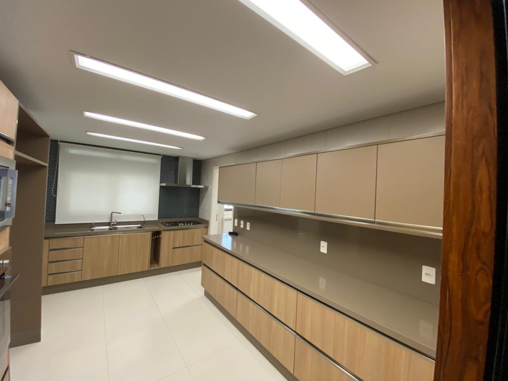 Imagem Apartamento com 4 Quartos à Venda, 217 m²em Barra da Tijuca - Rio de Janeiro