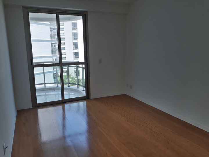 Imagem Apartamento com 4 Quartos à Venda, 302 m² em Barra Da Tijuca - Rio De Janeiro