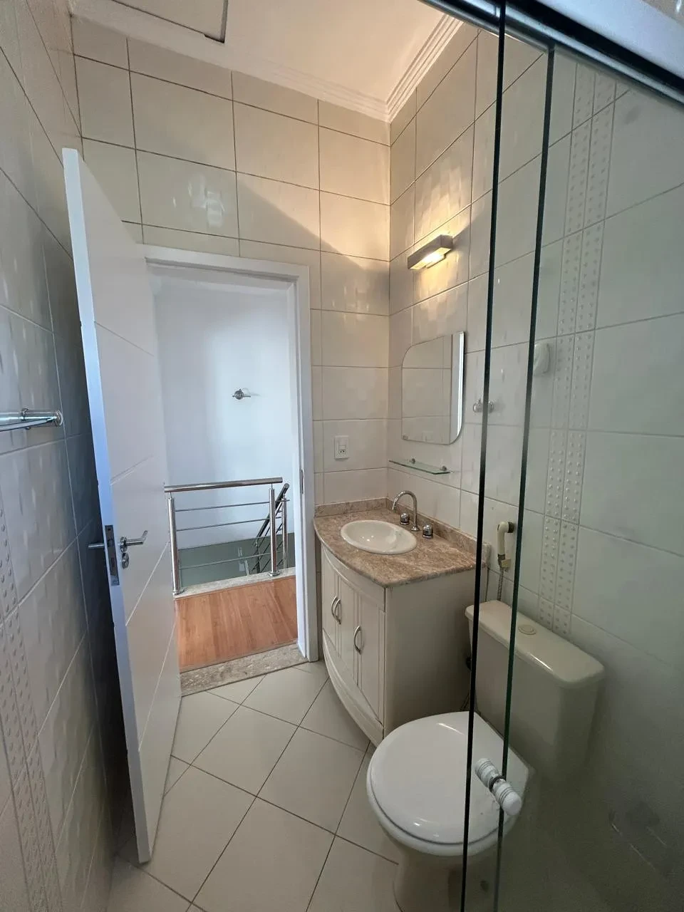 Foto do imóvel: Casa de Condomínio com 3 Quartos para Alugar, 200 metro em Cidade Jardim - Jacareí