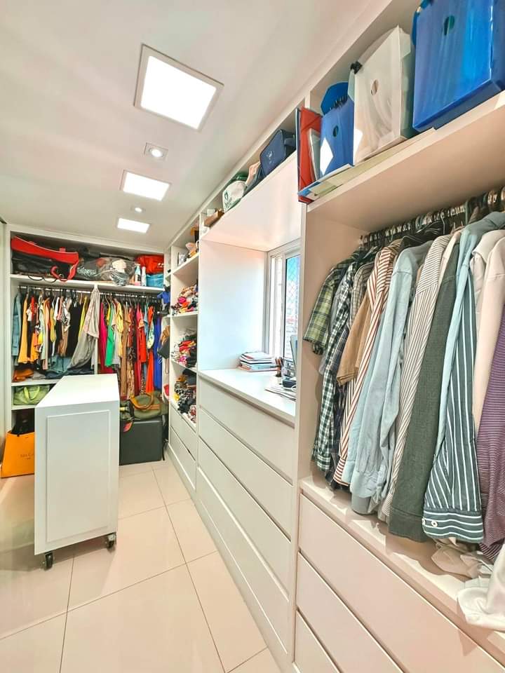 Imagem Apartamento com 4 Quartos à Venda, 228 m²em Petrópolis - Natal