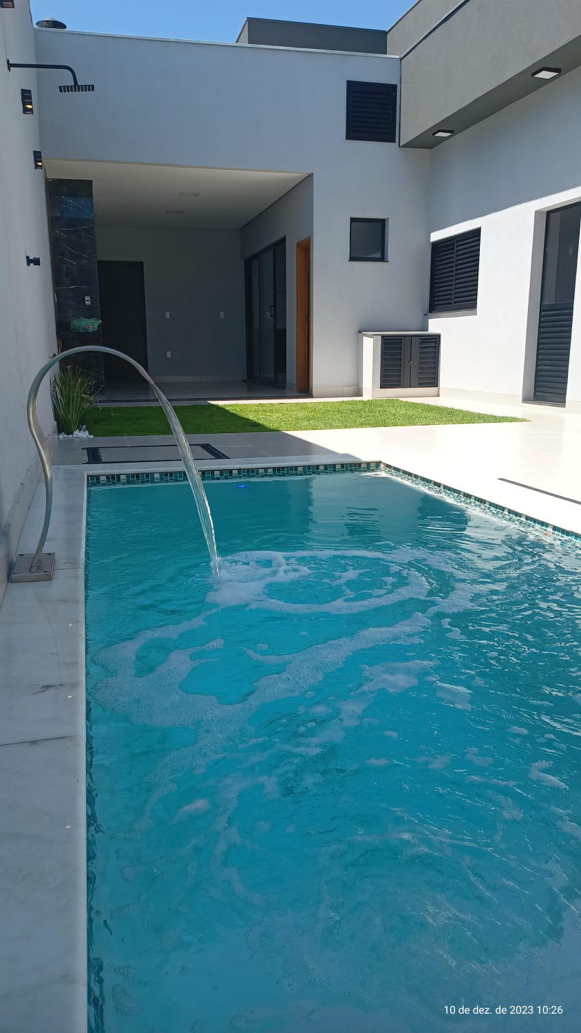 Casa com 3 Quartos à Venda, 170 m²em Aclimação - Uberlândia