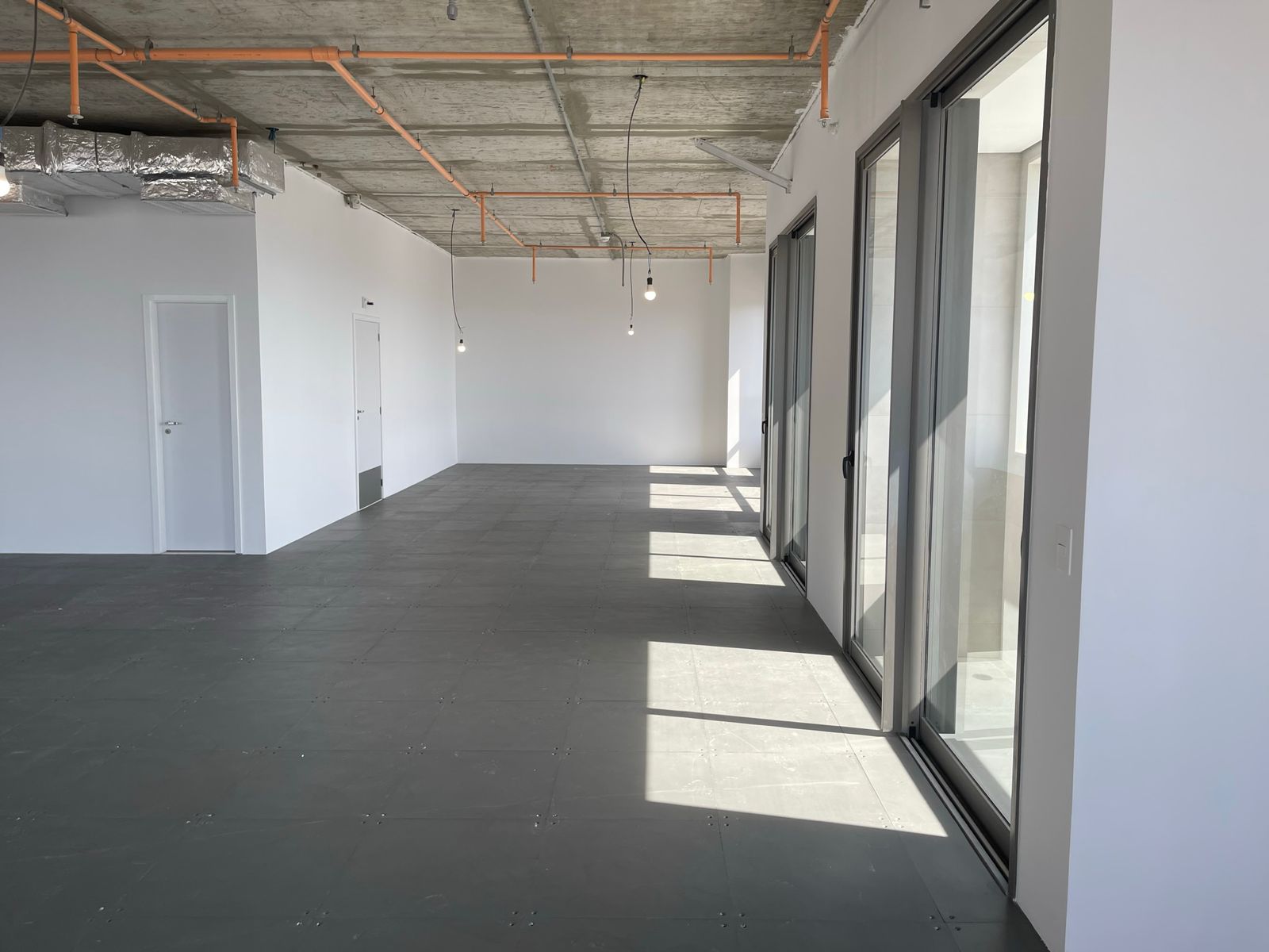 Imagem Sala Comercial para Alugar, 250 m²em Vila Azevedo - São Paulo