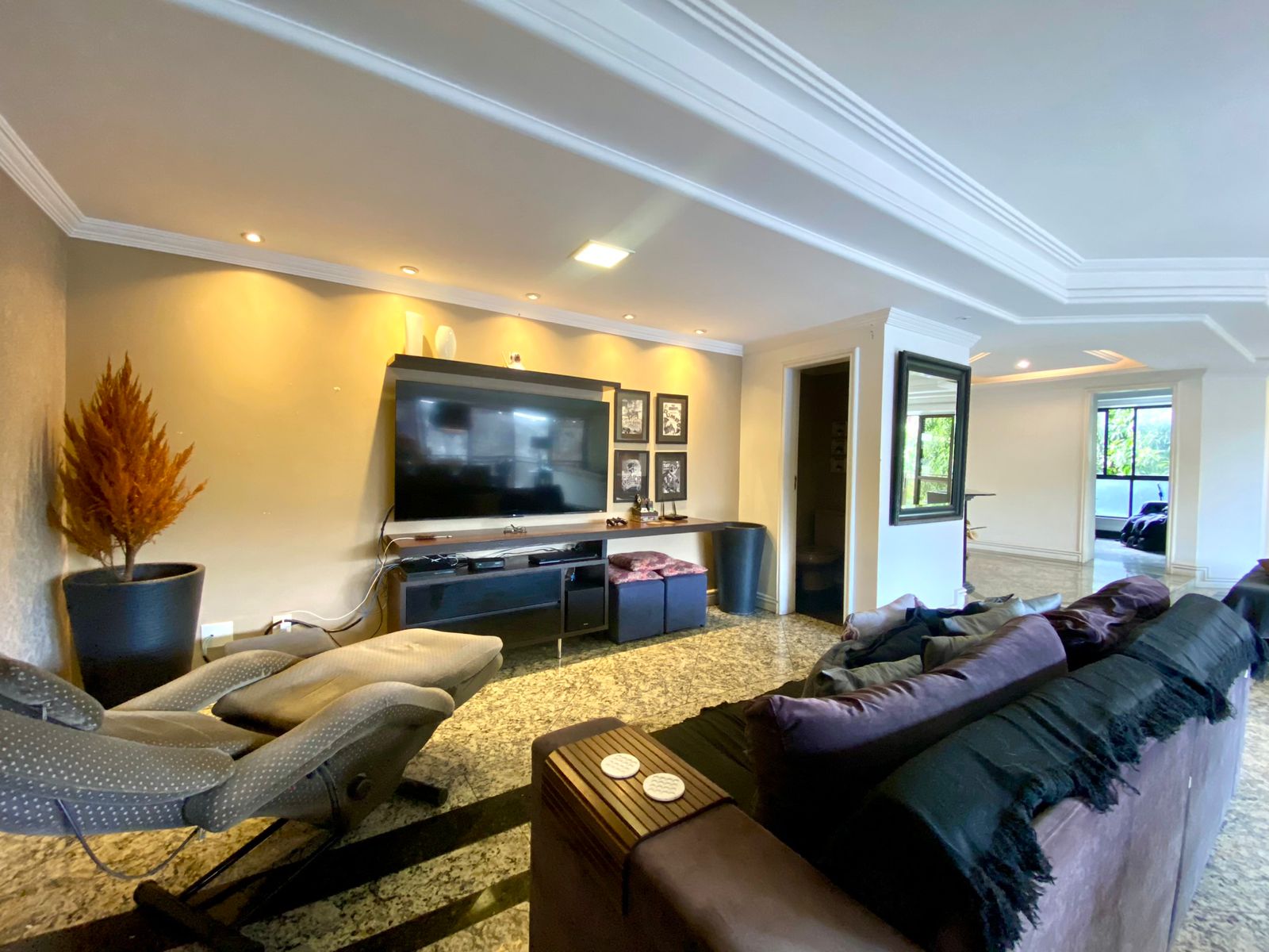 Imagem Apartamento com 3 Quartos à Venda, 270 m²em Nazaré - Belém