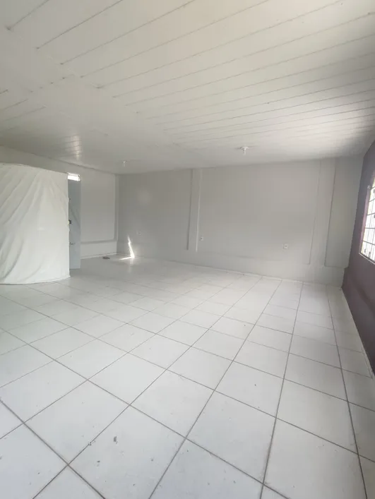 Imagem Casa com 4 Quartos para Alugar, 372 m²em Telégrafo - Belém