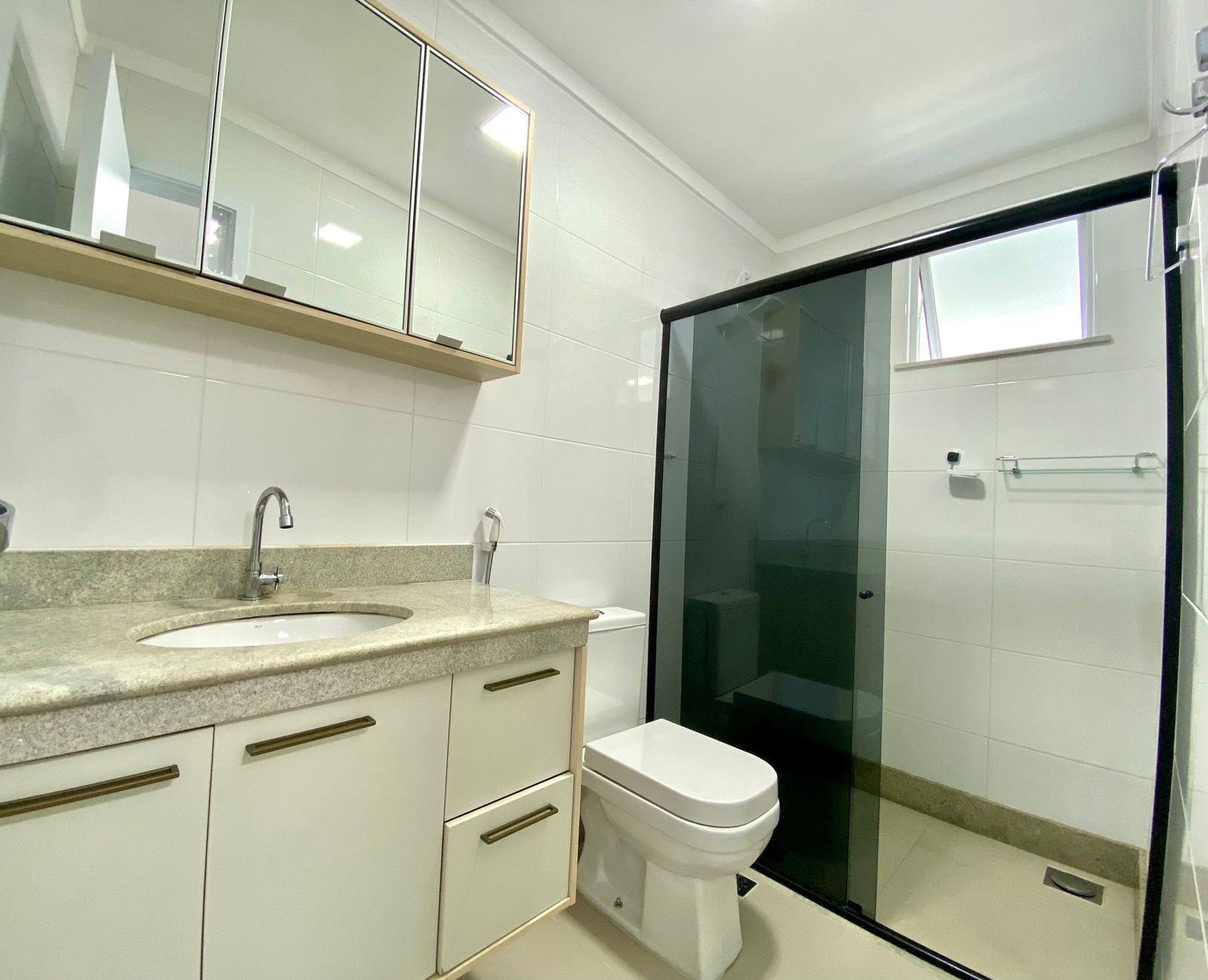 Imagem Apartamento com 3 Quartos à Venda, 157 m²em Marco - Belém