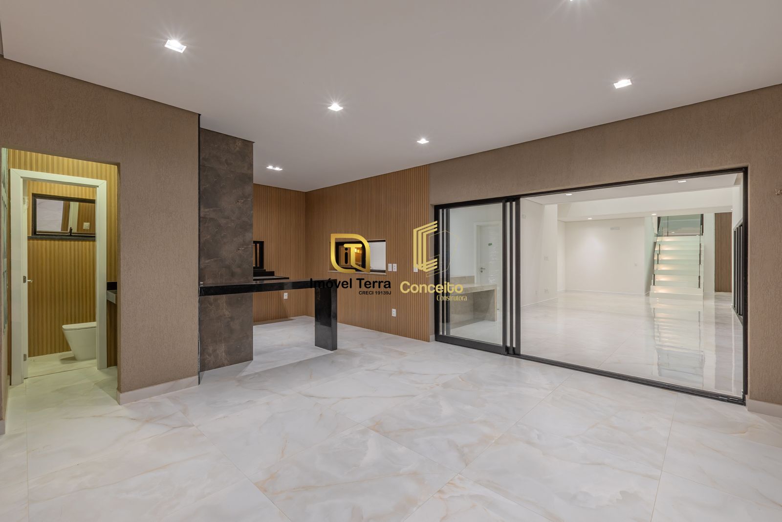 Imagem Casa de Condomínio com 5 Quartos à Venda, 356 m² em Cidade Alpha - Eusébio