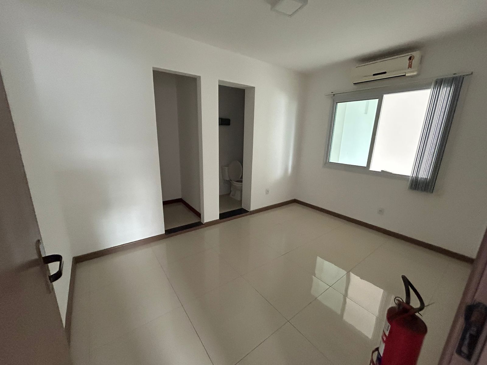 Imagem Galpão para Alugar, 380 m²em Centro de Vila Velha - Vila Velha