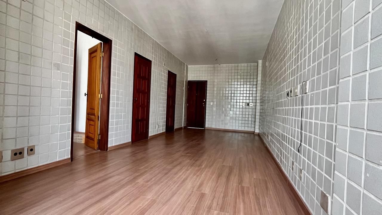 Imagem Sala Comercial à Venda, 32 m²em Centro - Juiz de Fora