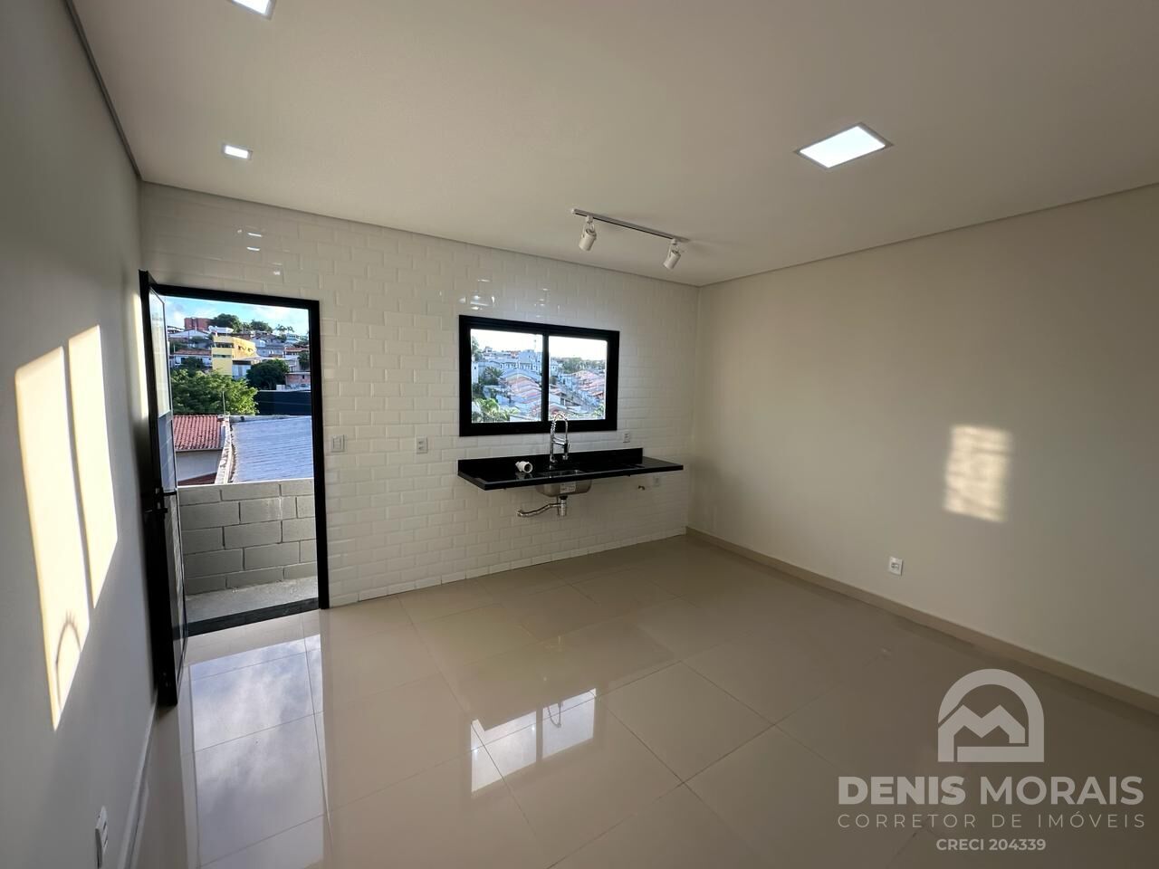 Imagem Sobrado com 2 Quartos à Venda, 91 m²em Alto Ipiranga - Mogi das Cruzes