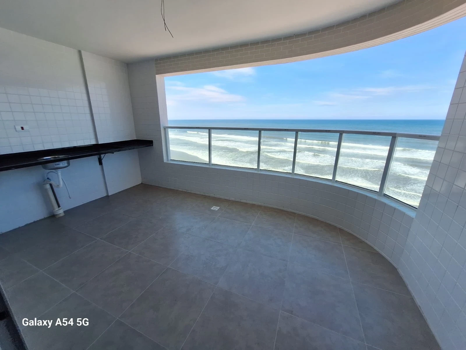 Apartamento com 3 Quartos à Venda, 91 m² em Vila Atlântica - Mongaguá
