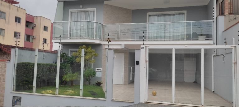 Imagem Casa com 4 Quartos à Venda, 119 m²em Bela Vista - São José
