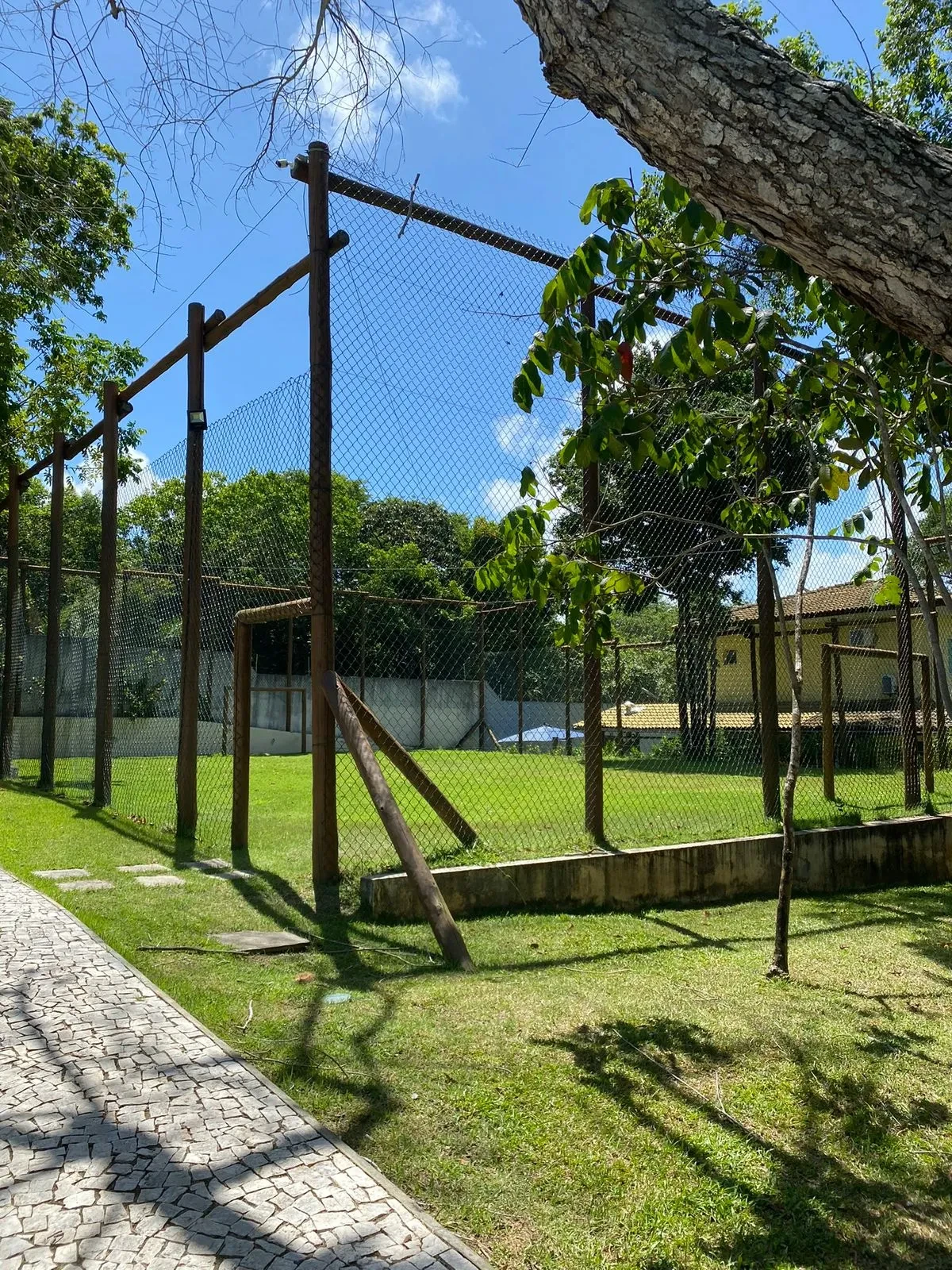 Imagem Casa em Condomínio à venda em Praia do Forte - Açu da Torre - Condomínio fechado com piscina e academia