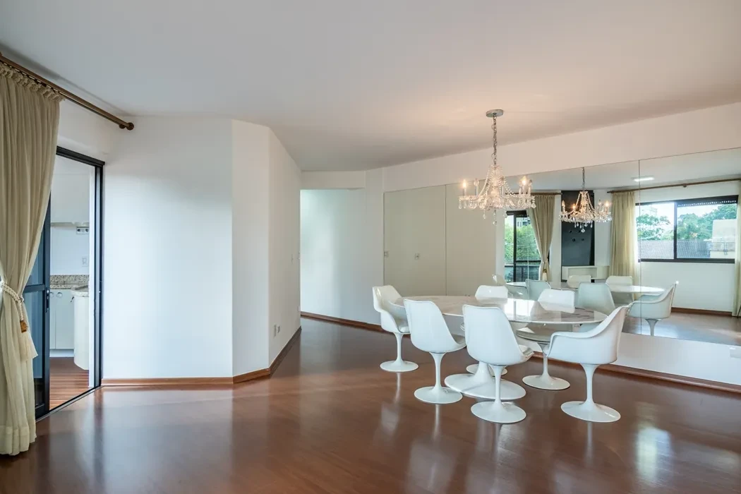 Imagem Apartamento com 2 Quartos à Venda, 101 m² em Bacacheri - Curitiba