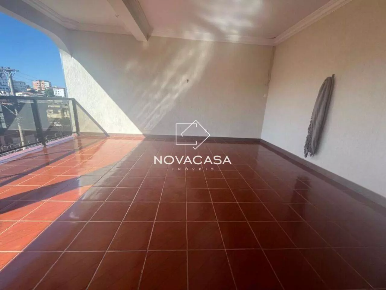 Foto do imóvel: Casa com 4 Quartos à Venda, 380 m² em Santa Mônica - Belo Horizonte
