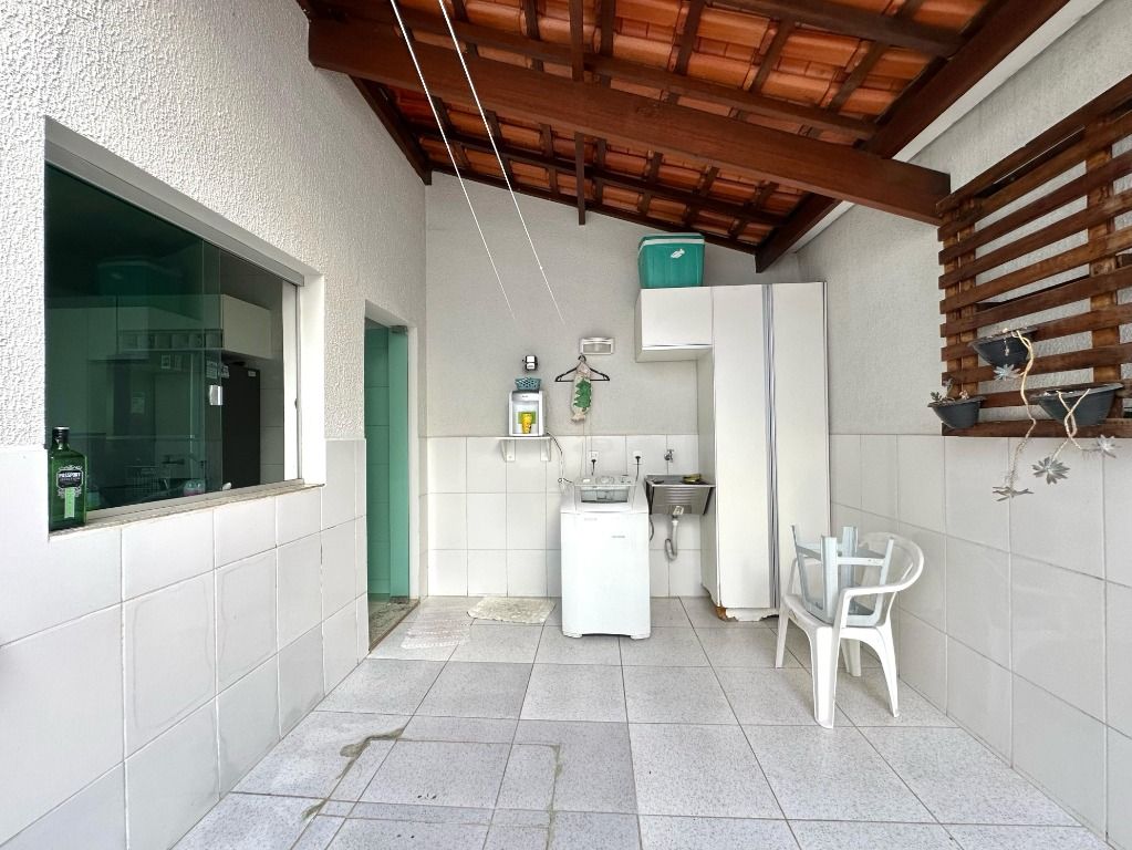 Imagem Casa com 3 Quartos à Venda, 122 m² em Planalto - Belo Horizonte