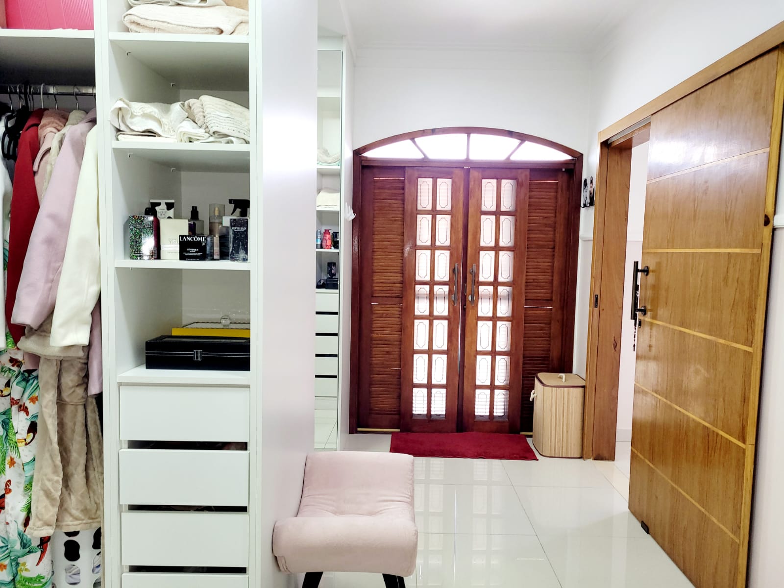 Foto do imóvel: Casa com 3 Quartos à Venda, 320 m² em Mogi Moderno - Mogi das Cruzes