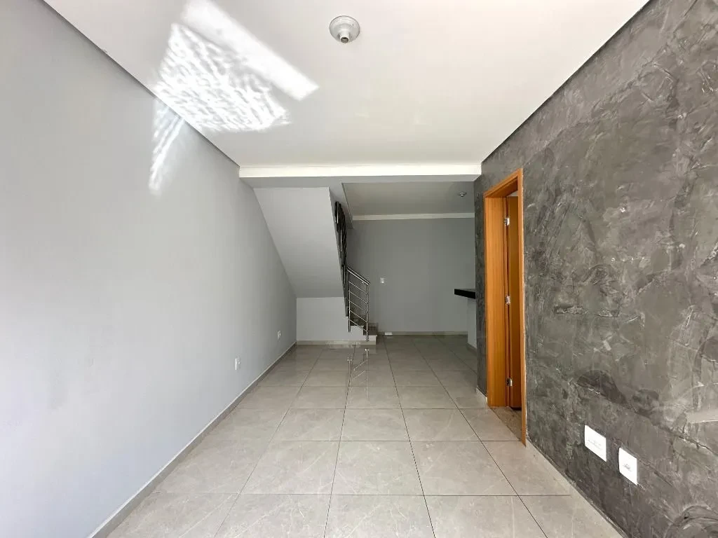 Imagem Casa com 2 Quartos à Venda, 70 m² em Santa Mônica - Belo Horizonte