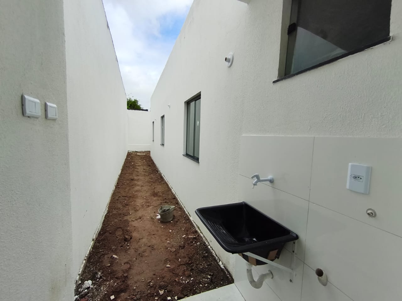 Foto do imóvel: Casa com 3 Quartos à Venda, 85.170 m² em Santo Antônio dos Prazeres - Feira de Santana