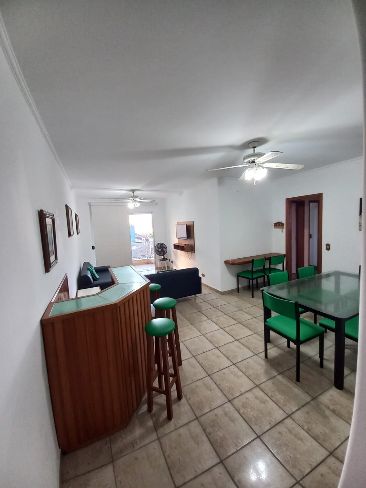 Imagem Apartamento com 3 Quartos à Venda, 110 m²em Enseada - Guarujá