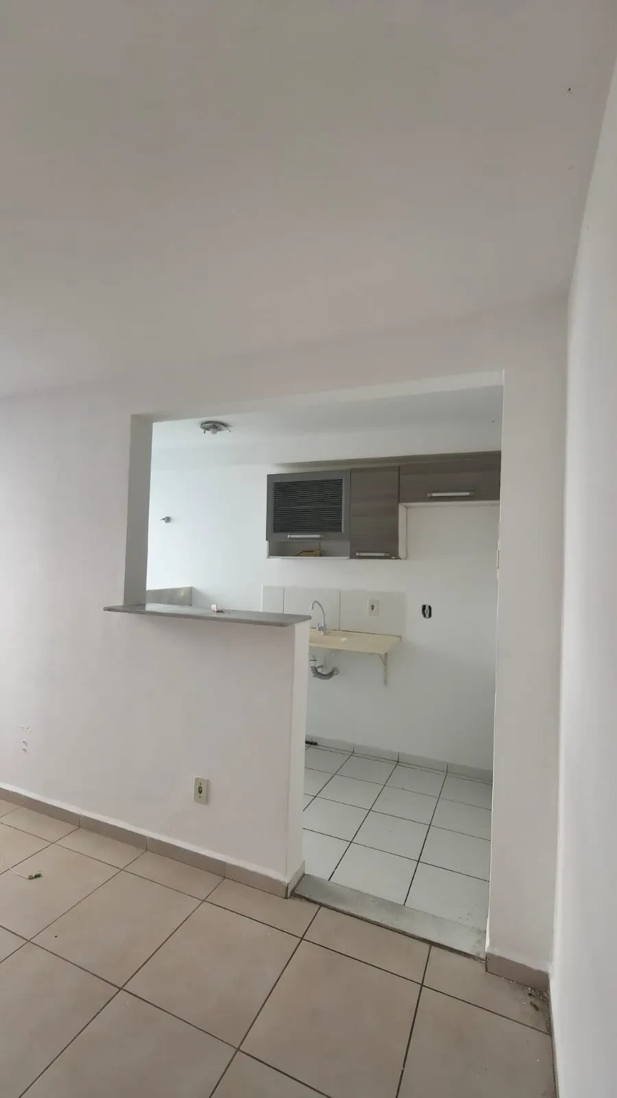 Imagem Apartamento com 2 Quartos para Alugar, 45 m² em Emaús - Parnamirim