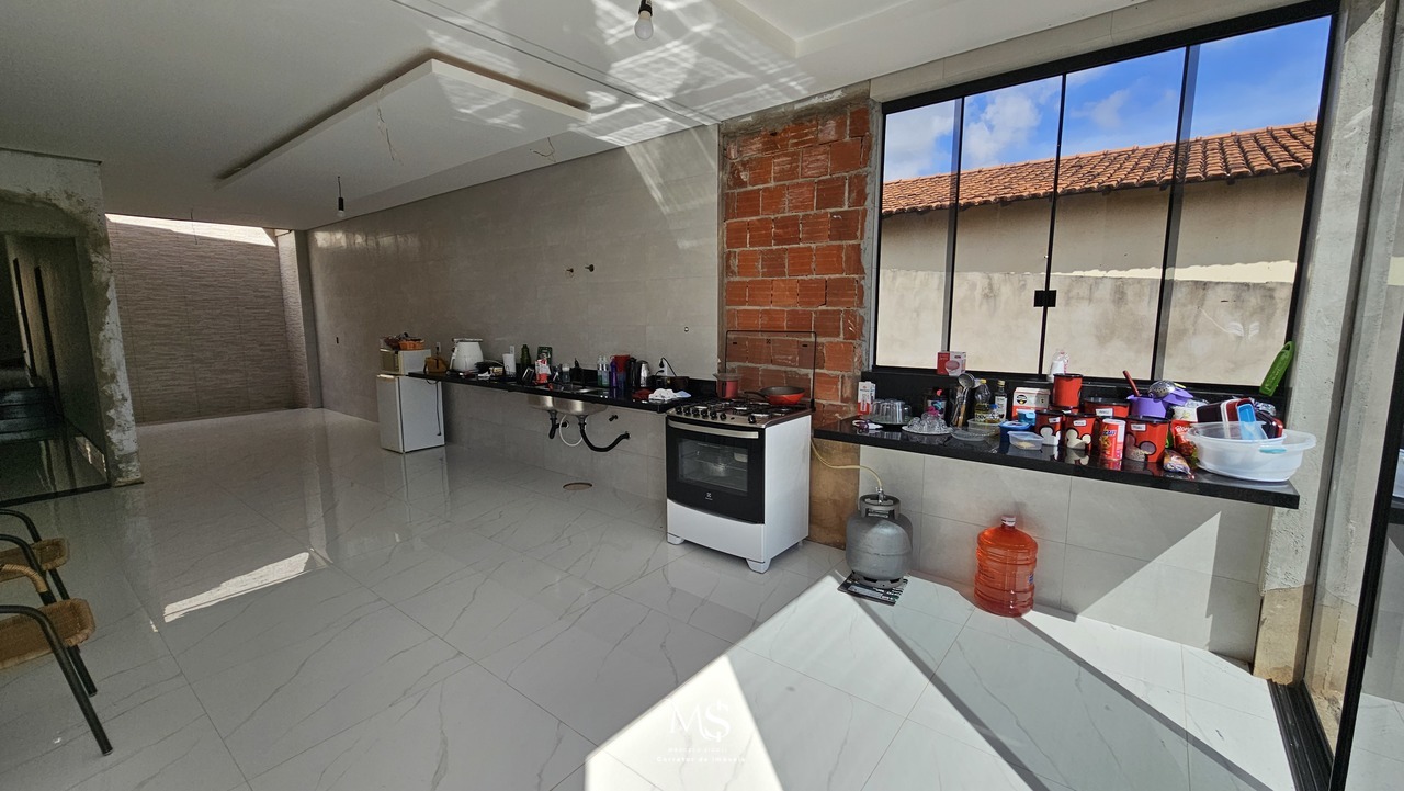Imagem Casa com 4 Quartos à Venda, 350 m² em Setor Habitacional Vicente Pires - Trecho 3 - Brasília