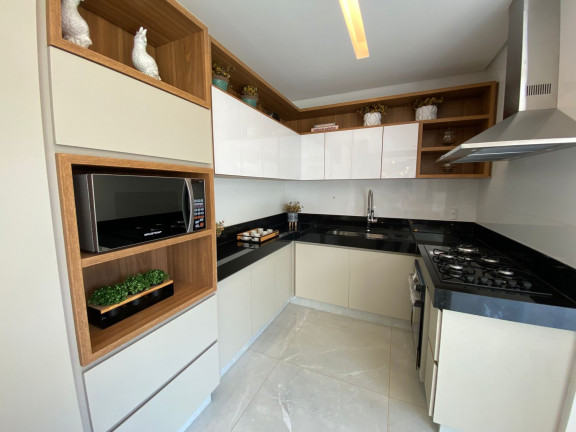 Imagem Casa de Condomínio com 4 Quartos à Venda, 191 m² em Jardim Atlântico - Goiânia