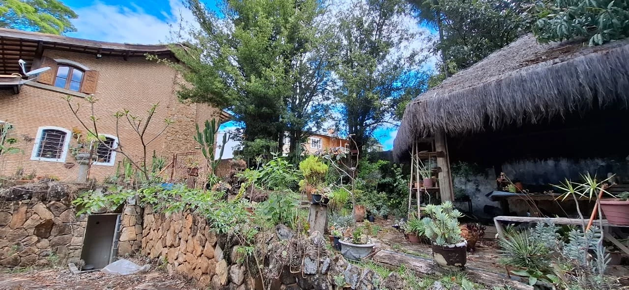 Imagem Casa com 4 Quartos à Venda, 400 m² em Retiro das Fontes - Atibaia