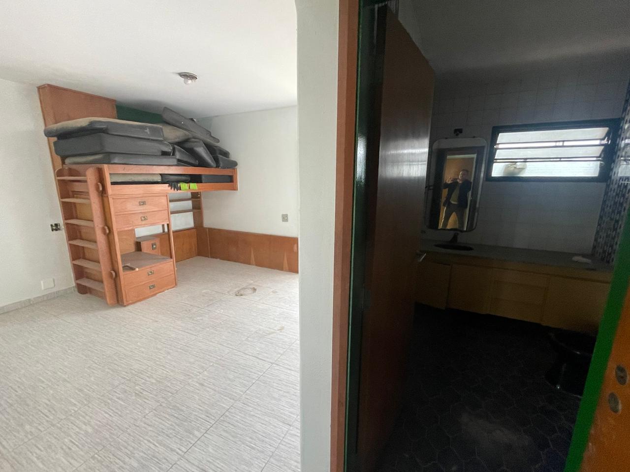 Imagem Casa com 3 Quartos à Venda, 200 m²em Jardim Riviera - São Paulo