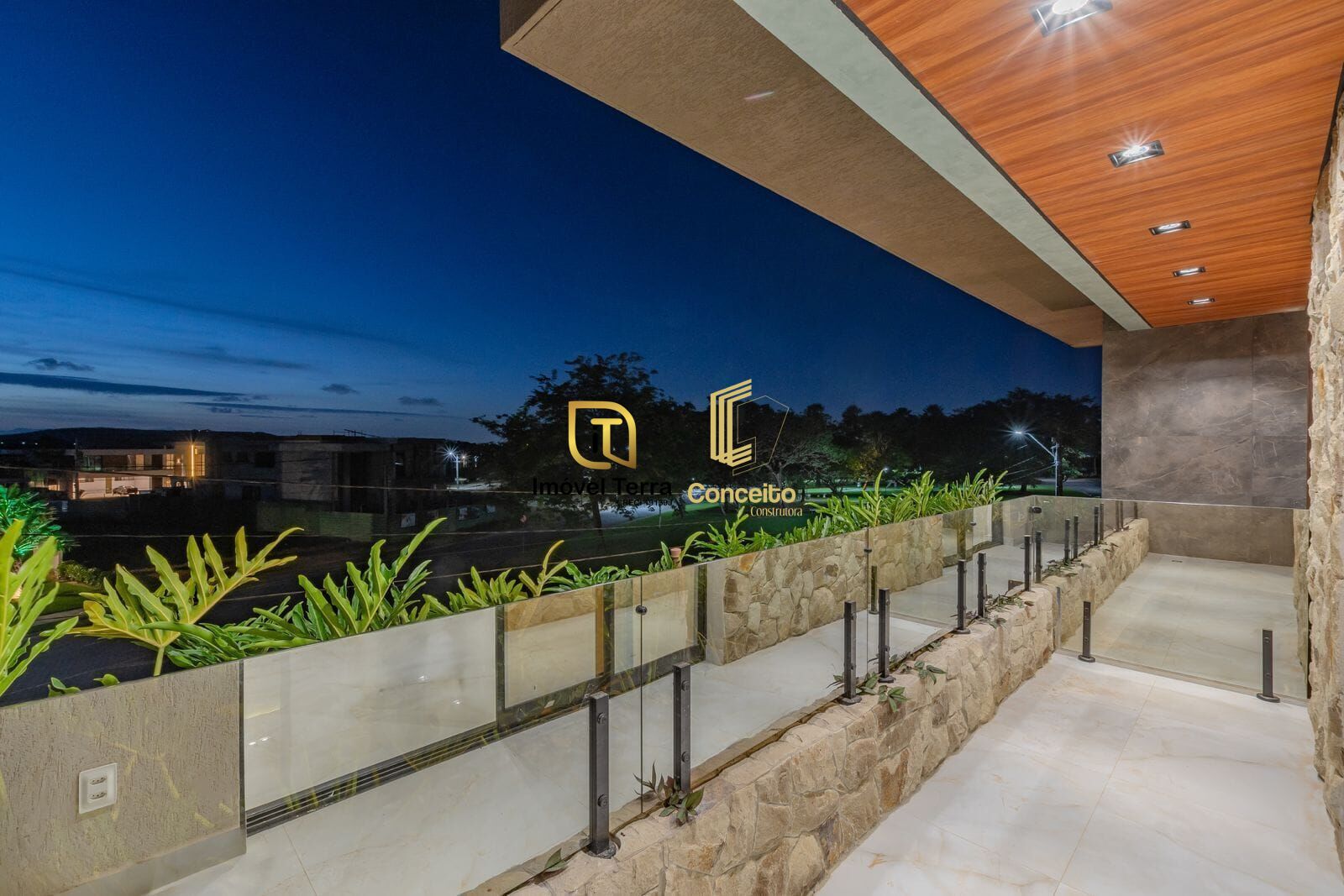 Imagem Casa de Condomínio com 5 Quartos à Venda, 356 m² em Cidade Alpha - Eusébio