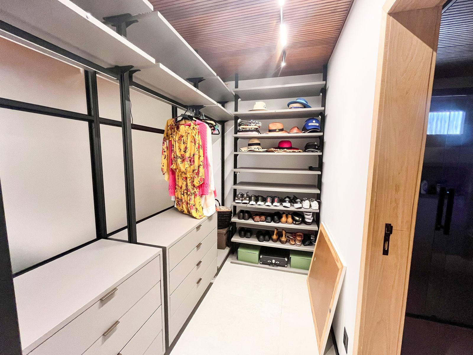 Foto do imóvel: Casa de Condomínio com 5 Quartos à Venda, 420 m² em Loteamento Praia do Forte - Mata de São João