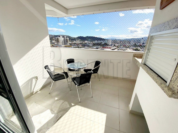 Imagem Apartamento com 3 Quartos à Venda, 93 m² em Barreiros - São José