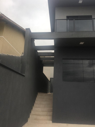 Casa com 3 Quartos à Venda,  em Portais (Polvilho) - Cajamar