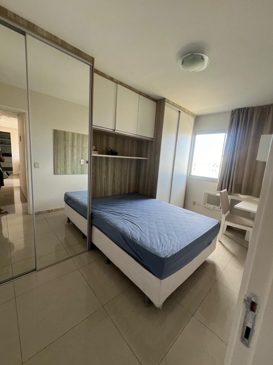 Imagem Apartamento com 3 Quartos para Alugar, 83 m²em Buraquinho - Lauro de Freitas