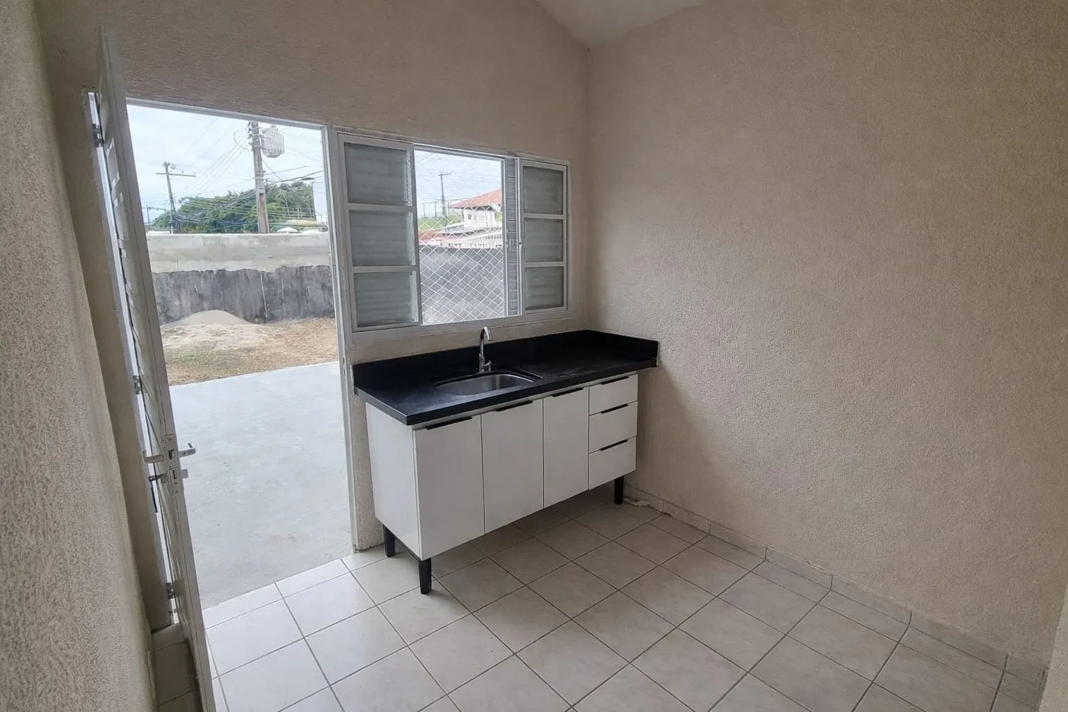 Imagem Casa com 2 Quartos para Alugar, 250 m² em Tarumã-Açu - Manaus