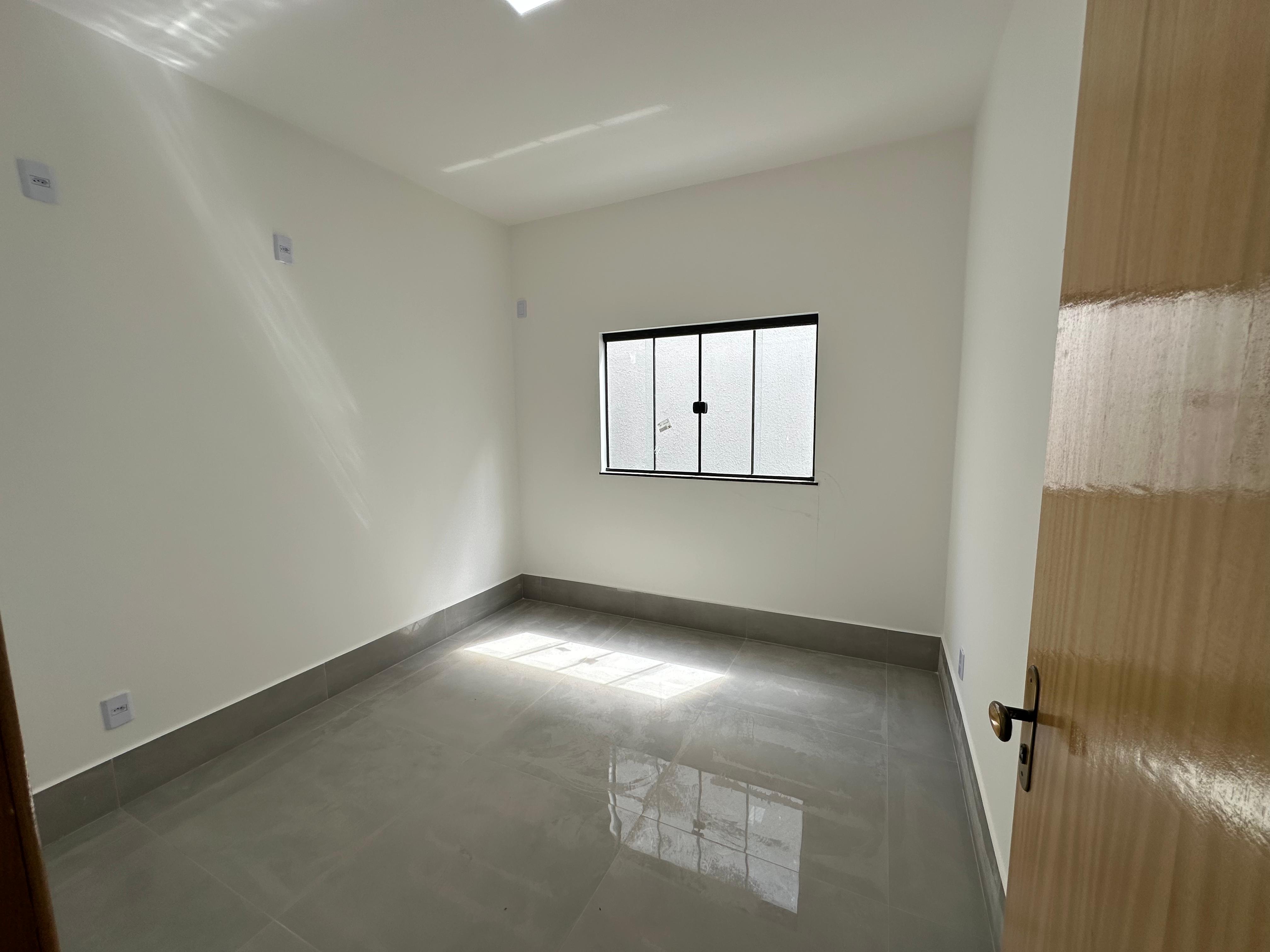 Imagem Casa com 3 Quartos à Venda, 120 m²em Jardim Itaipu - Goiânia
