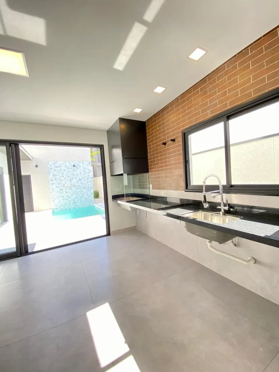 Imagem Casa de Condomínio à Venda, 177 m² em Jardim São Pedro - Mogi das Cruzes