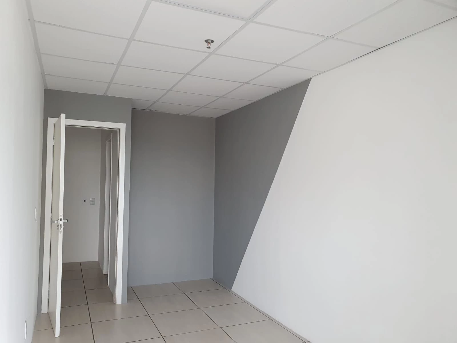 Imagem Sala Comercial à Venda, 39 m² em Cerqueira César - São Paulo Imagem Sala Comercial à Venda, 39 m² em Cerqueira César - São Paulo