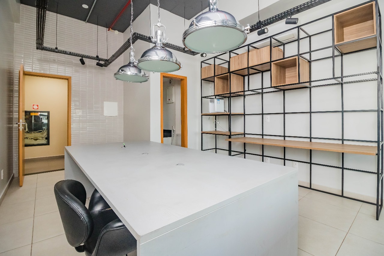 Sala Comercial para Alugar, 33 m²em Cremação - Belém