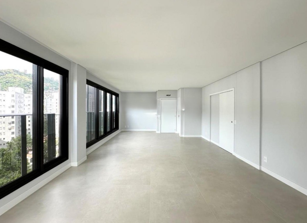 Imagem Apartamento com 3 Quartos à Venda, 114 m² em Centro - Florianópolis