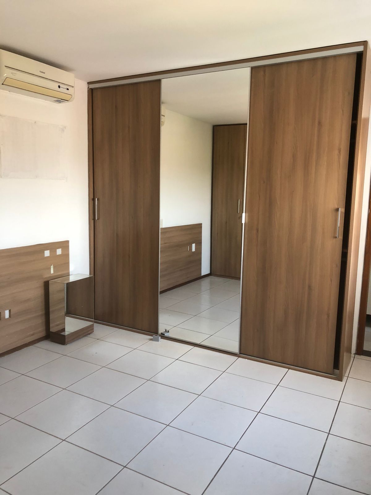 Imagem Apartamento com 3 Quartos para Alugar, 128 m²em Noivos - Teresina