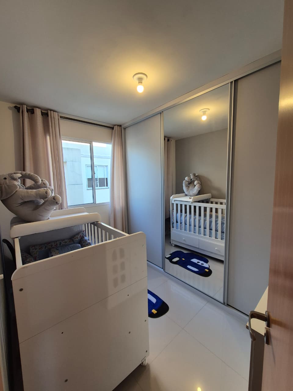 Imagem Apartamento com 2 Quartos à Venda, 4000 m² em Santo Antônio - São José dos Pinhais