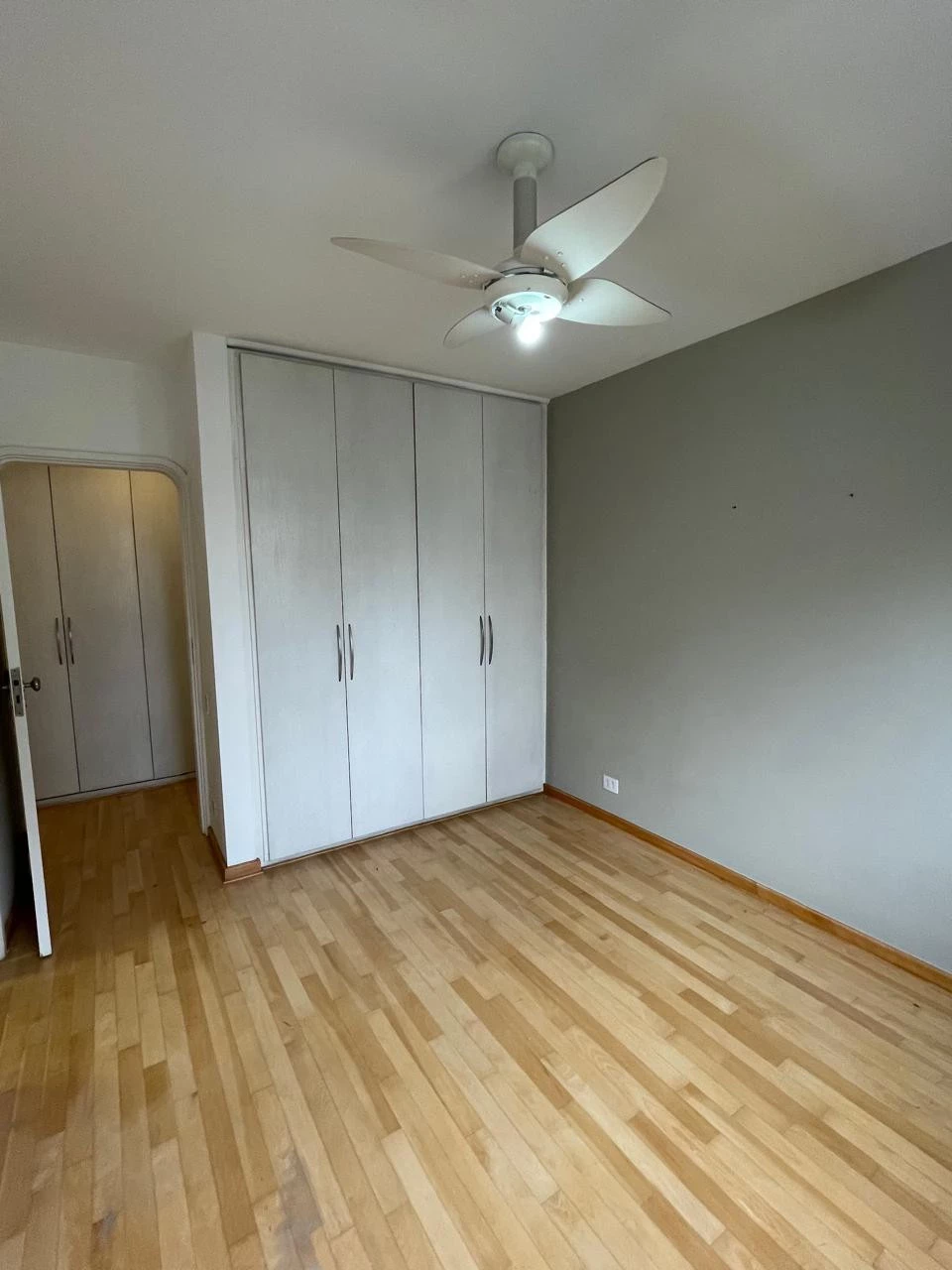 Imagem Apartamento com 3 Quartos à Venda, 209 m² em Itaim Bibi - São Paulo