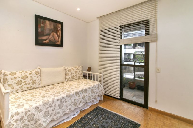 Imagem Apartamento com 4 Quartos à Venda,  em Paraíso do Morumbi - São Paulo