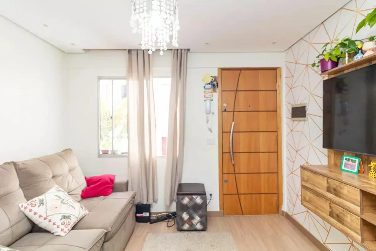 Imagem Apartamento com 2 Quartos à Venda, 42 m² em Itaquera - São Paulo