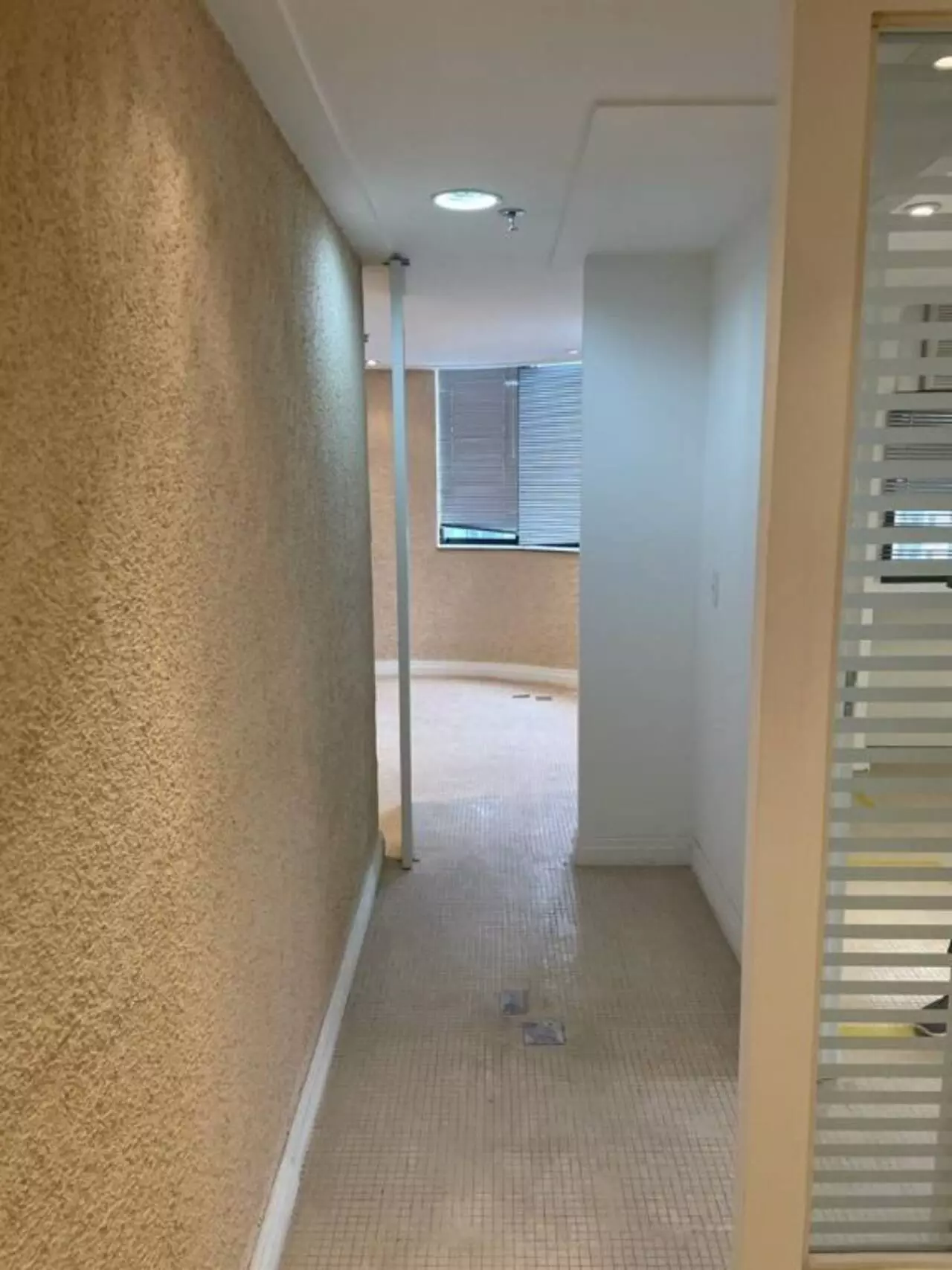 Imagem Sala Comercial à Venda ou Locação, 43 m² em Indianópolis - São Paulo