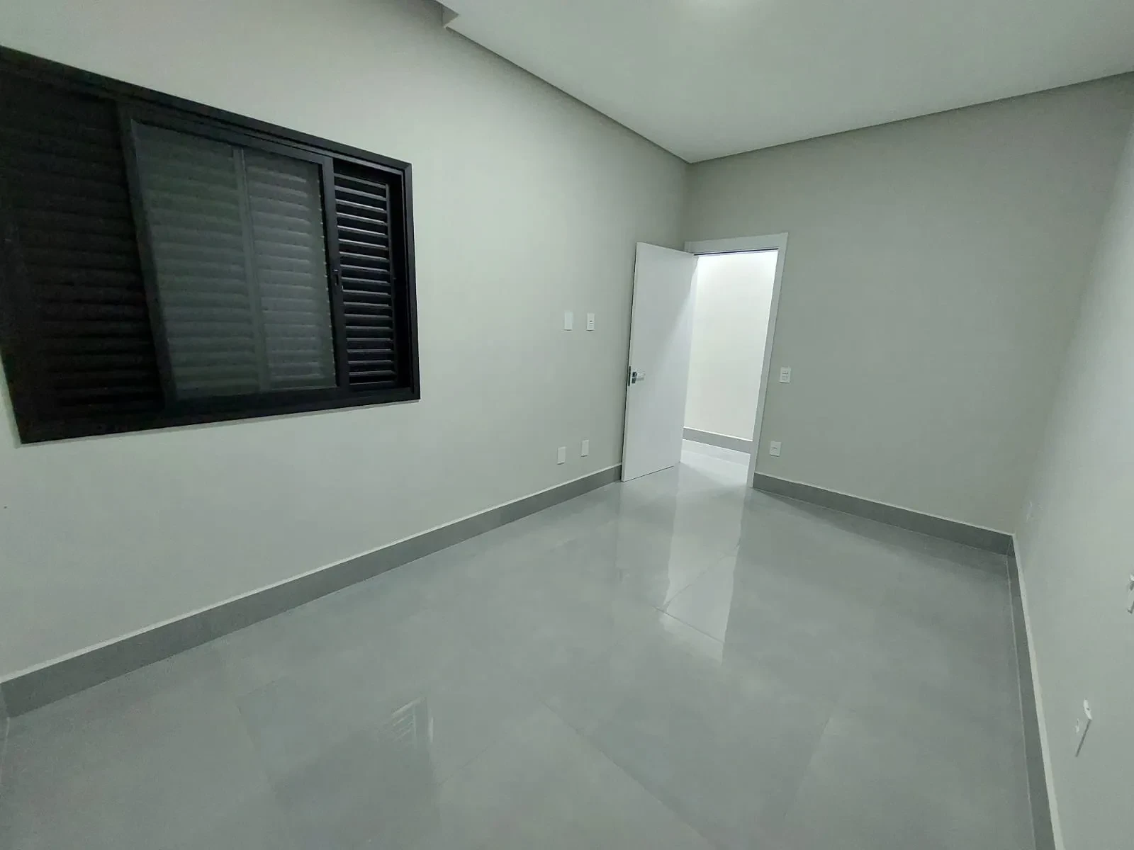 Imagem Casa com 3 Quartos à Venda, 120 m² em Jardim Europa I - Santa Bárbara D'Oeste