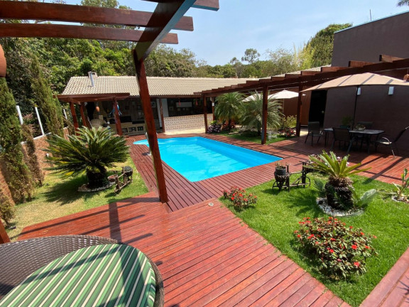 Casa com 3 Quartos à Venda, 800 m² em Setor Habitacional Arniqueira (Águas Claras) - Brasília