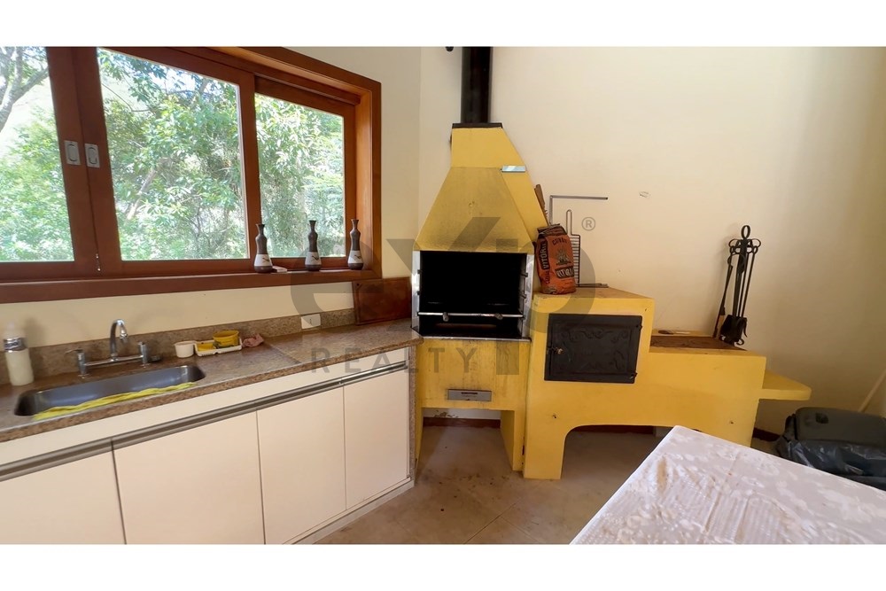 Foto do imóvel: Casa de Condomínio com 5 Quartos à Venda, 290 m² em Cuiabá - Petrópolis