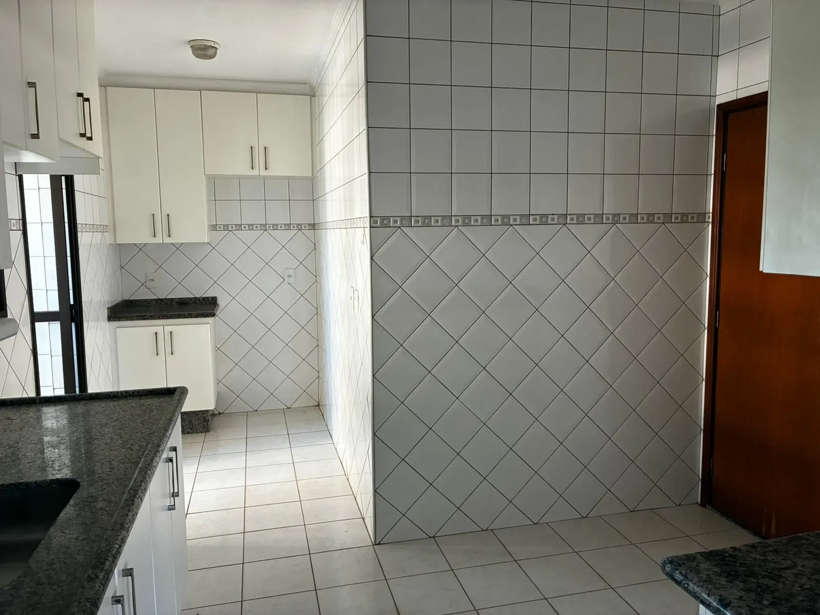 Imagem Apartamento com 3 Quartos para Alugar, 114 m² em Vila Estádio - Araçatuba